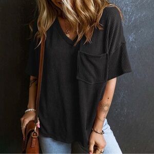 Boutique Women's Black V-Neck Pocket Knit Top